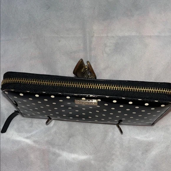 KATE SPADE NEW YORK TWO TONE POLCA-DOT ZIP AROUND WALLET - Picture 8 of 9